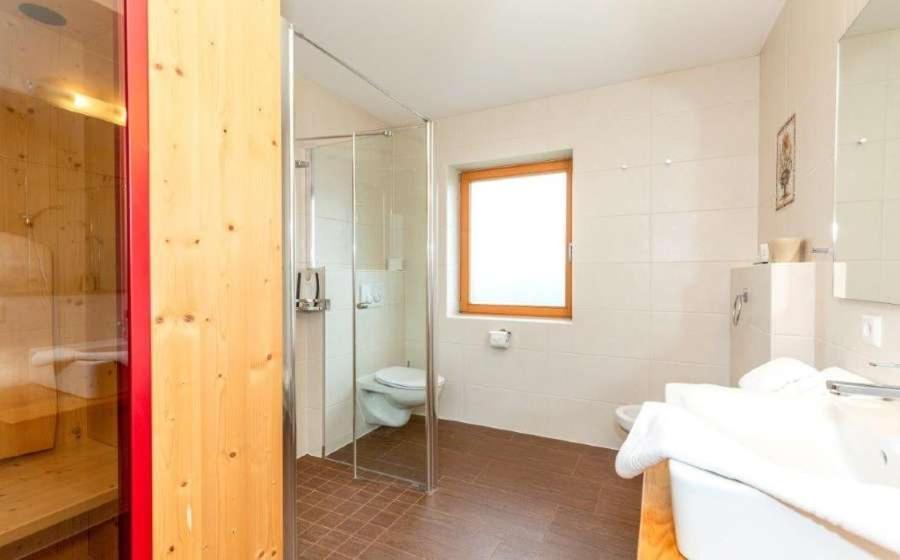 Beim Schutzbichler Apartment Reit im Winkl Bagian luar foto